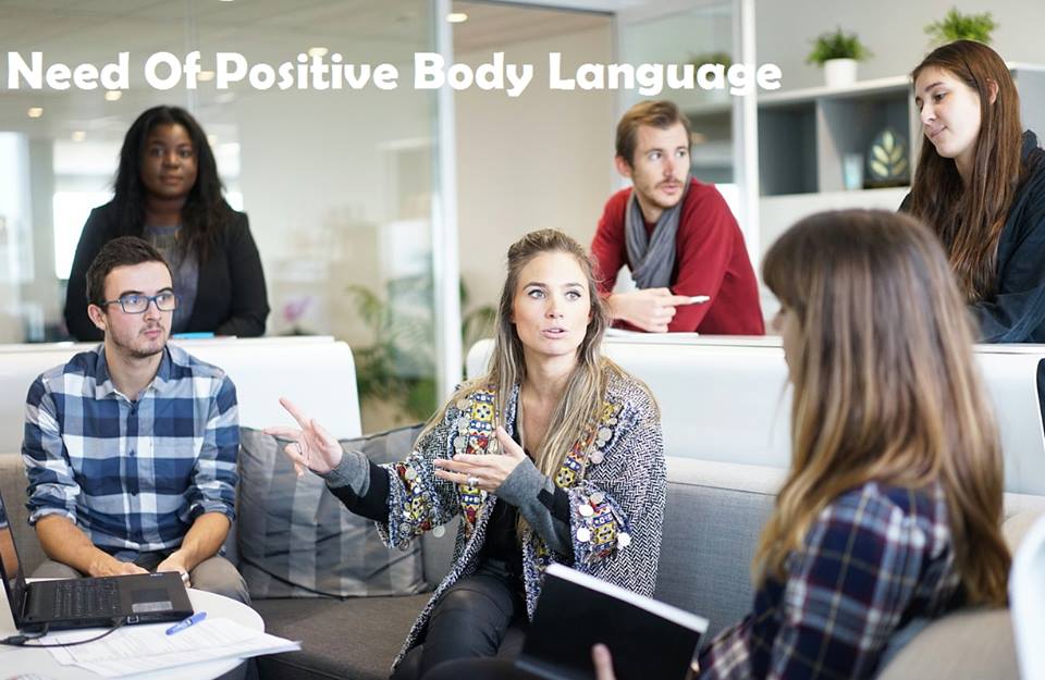 positive body language hindi